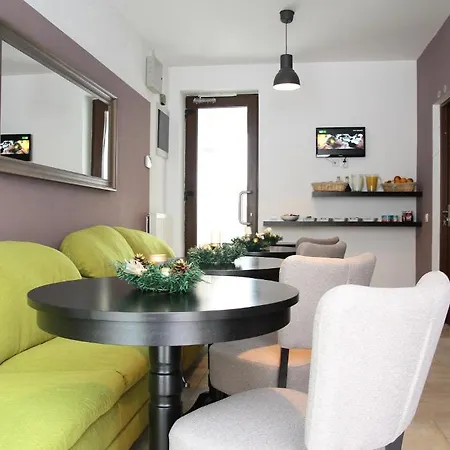 Aparthotel Studio Apartcity Brasov