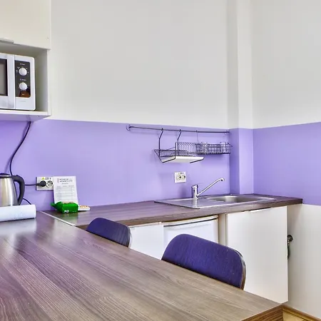 Studio Apartcity 3*