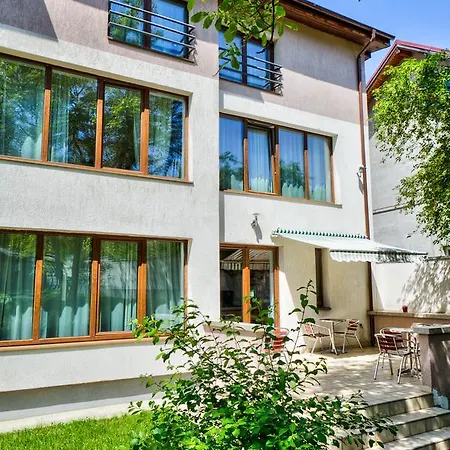 Studio Apartcity 3*