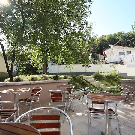 Apartcity Apartmanhotel Brassó