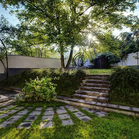 Apartcity Apartmanhotel