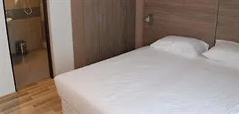 מלון דירות Apartcity