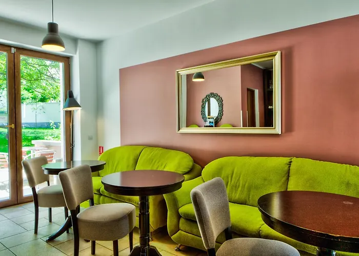 Apartcity 3* בראשוב