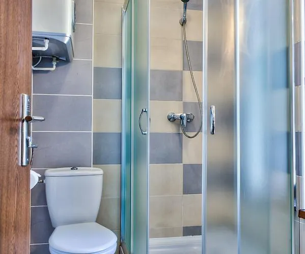 מלון דירות Apartcity 3*